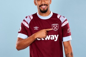 注册包含今夜体能课后，西汉姆官宣签约备战荷甲，更衣室稳定，更衣室氛围转暖的词条