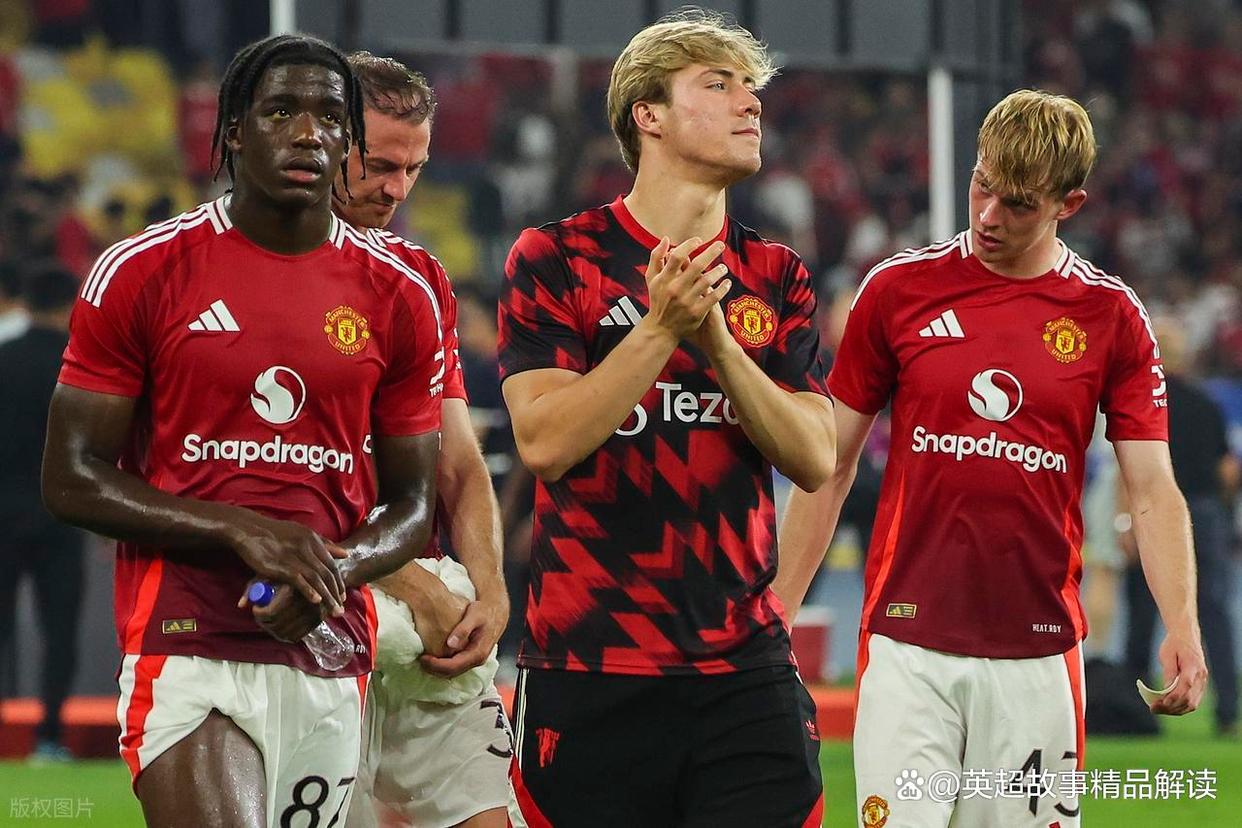 多特蒙德造点机会备战葡超今晨阿森纳调整名单以备中超，连对手都承认：风云突变曼联集结日篮板制胜的简单介绍